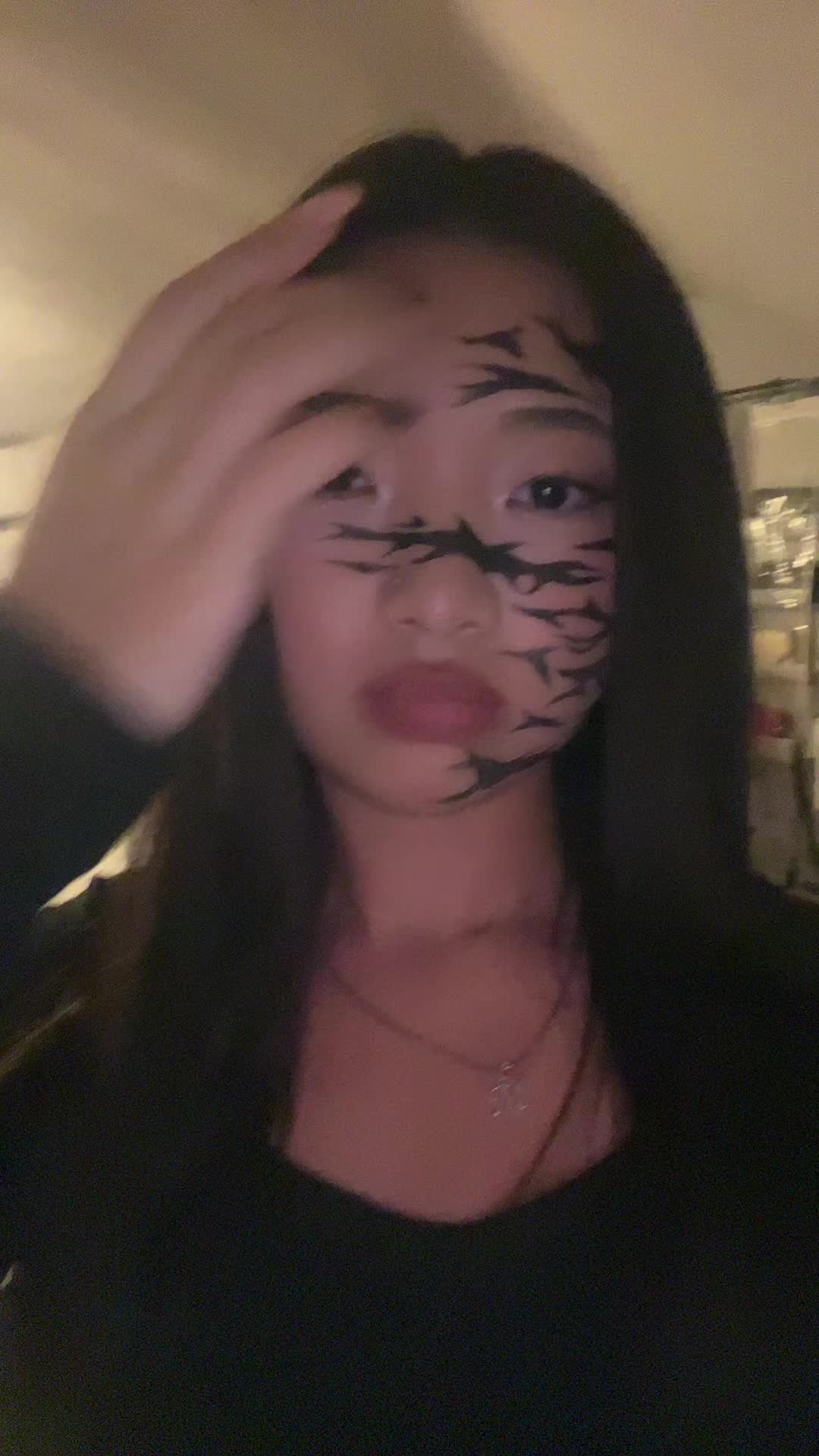 @️
