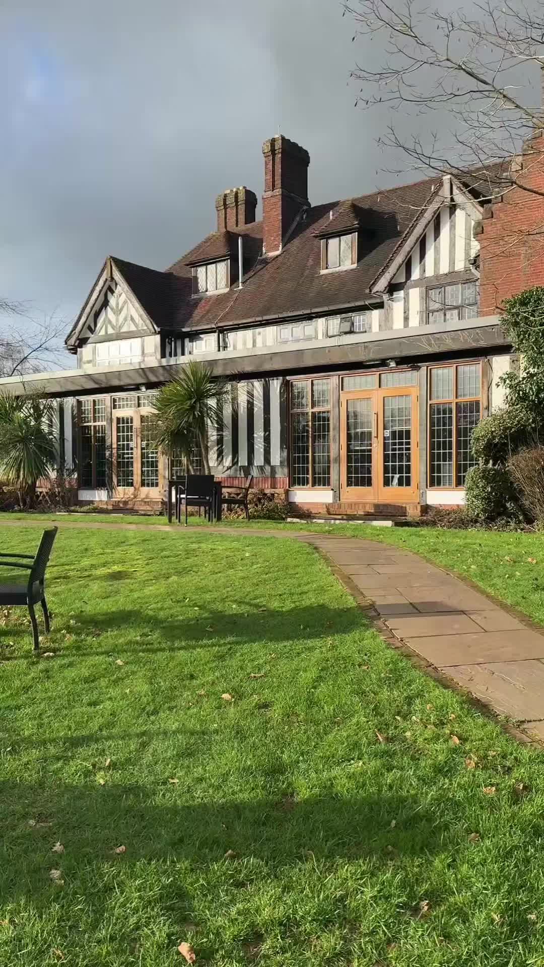 @Hogarths_hotels