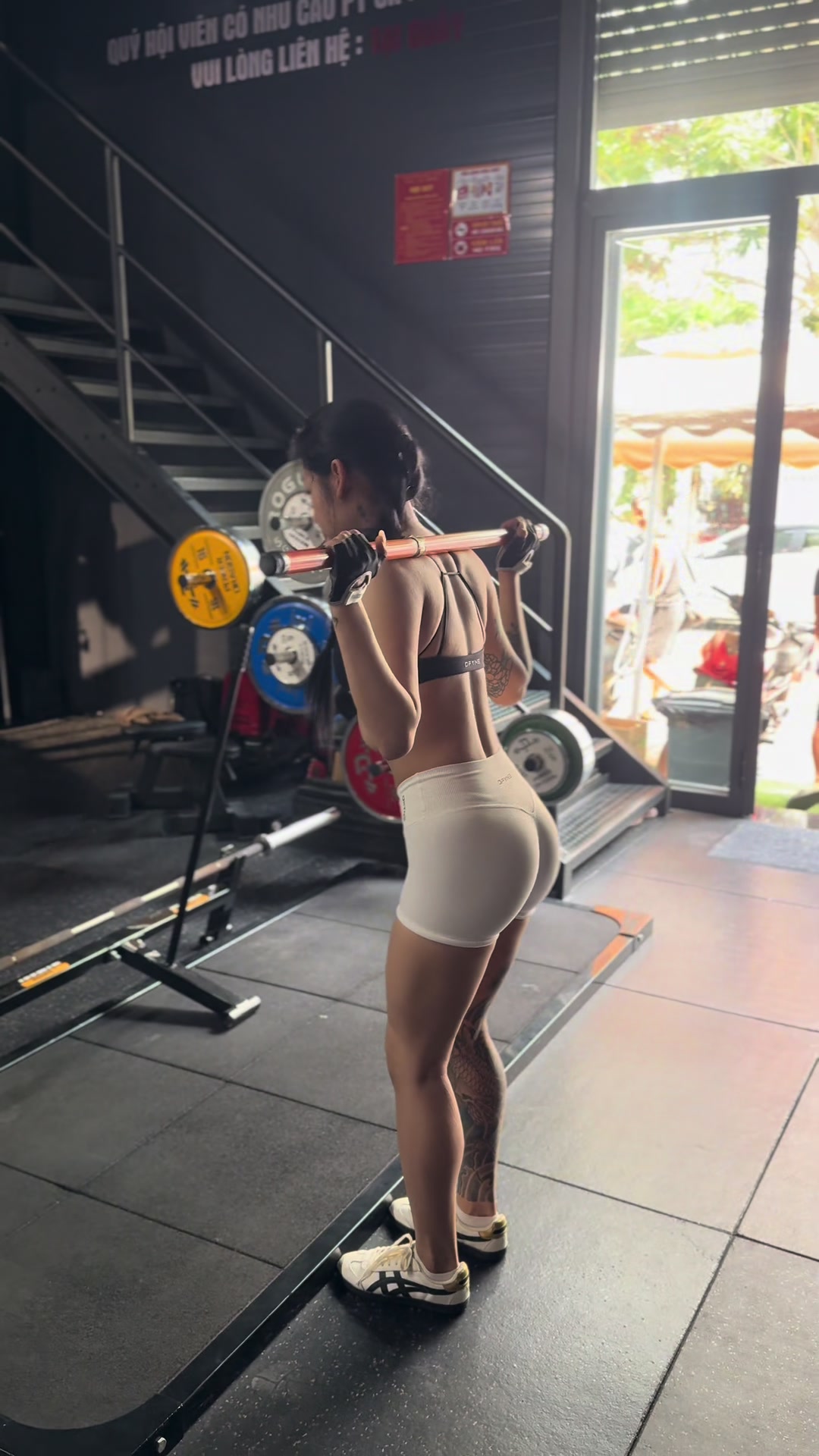 @CatBootyfunny85🍑🇻🇳