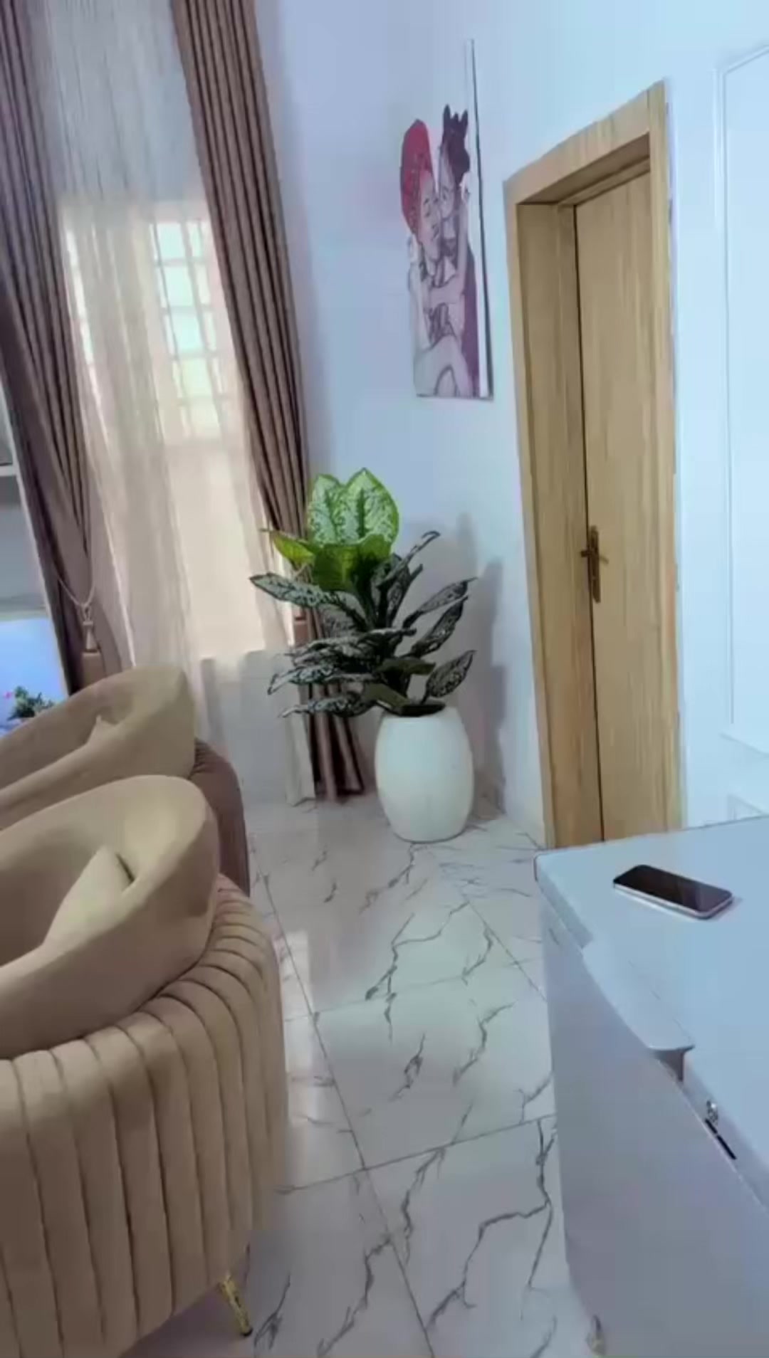 @Nwadinaobi service apartments