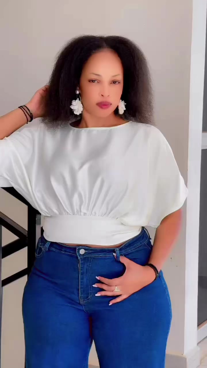 @Akoragye256