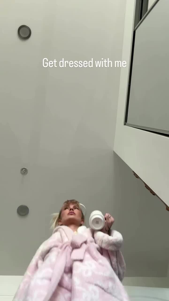@laynamarielaura