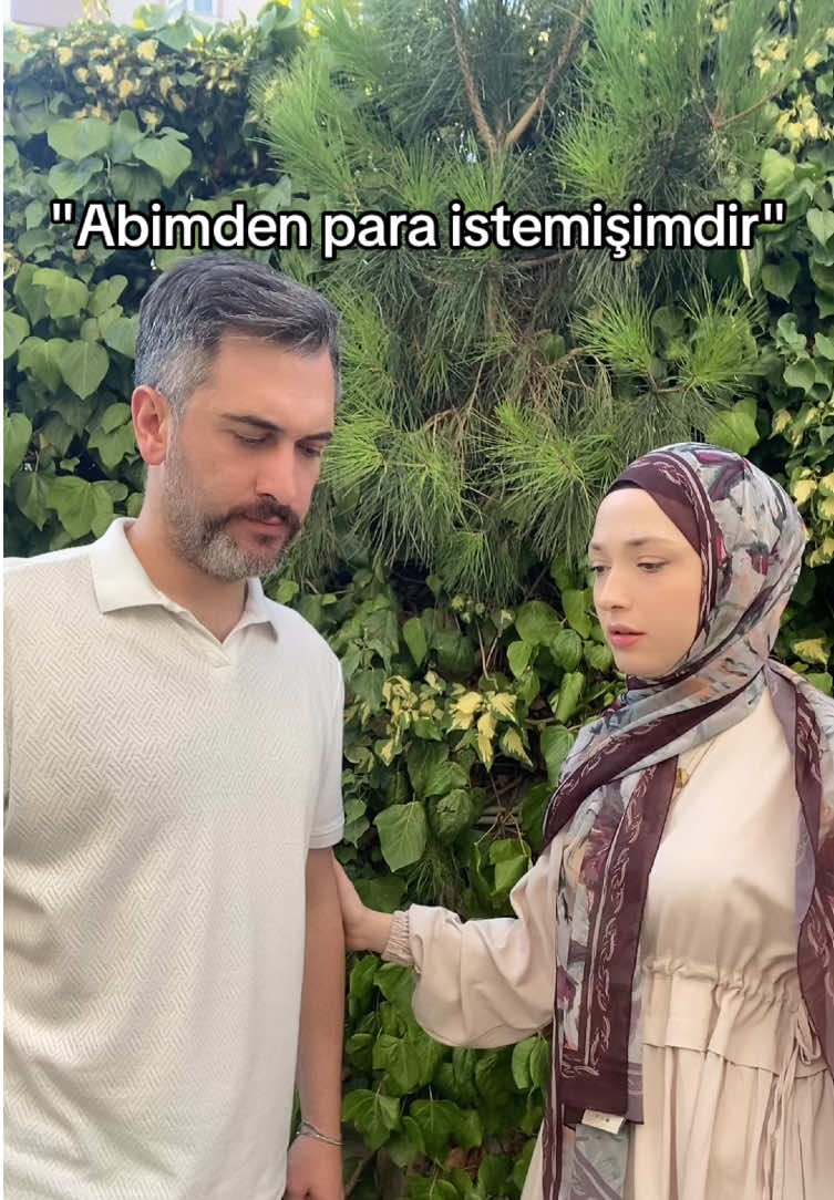 @Zehra Akdere