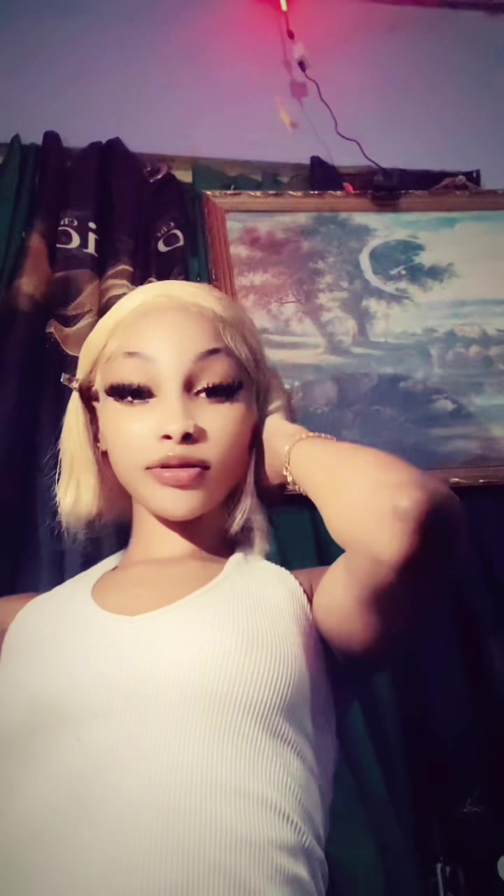 @Pretty_R🕷️