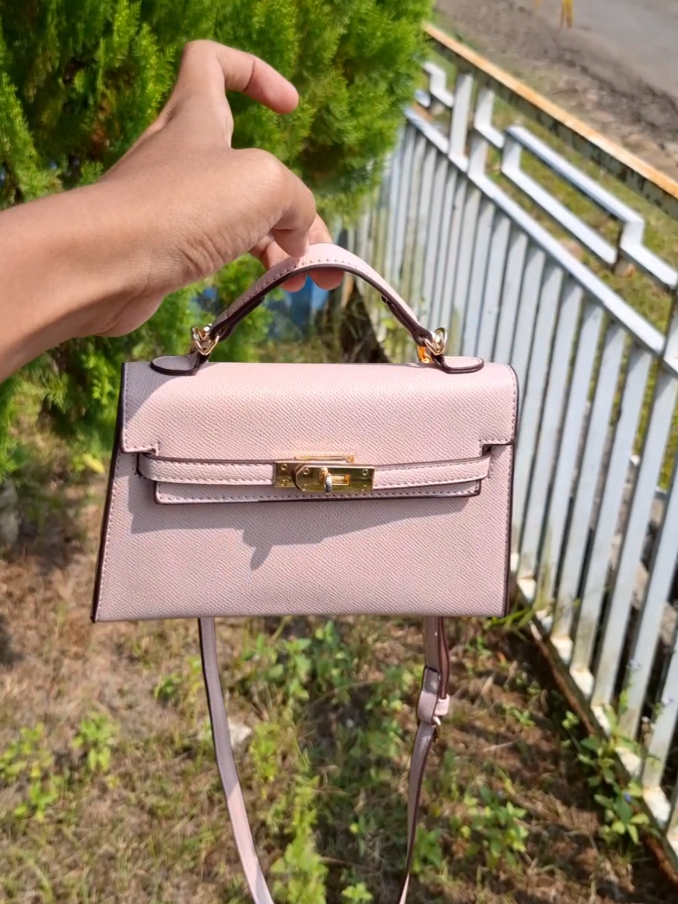 @Viora Bag