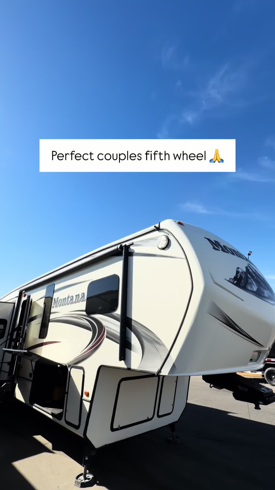 @Angel Sells RVs