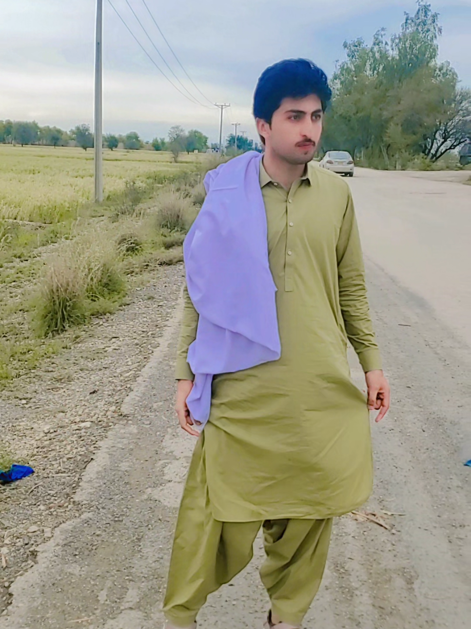 @🇦🇬 UQABI 🇦🇫