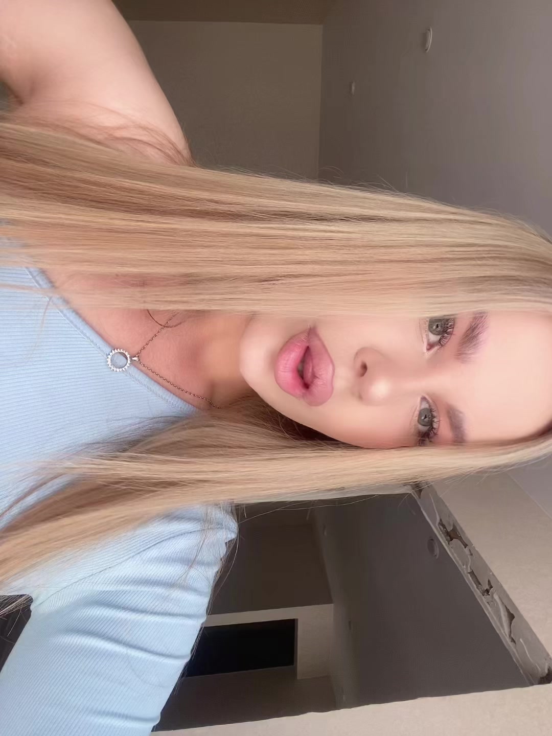 @L.