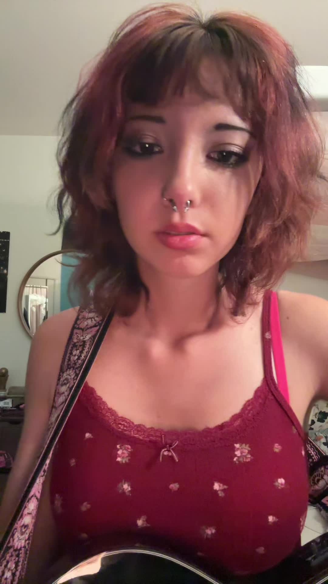 @amiioro
