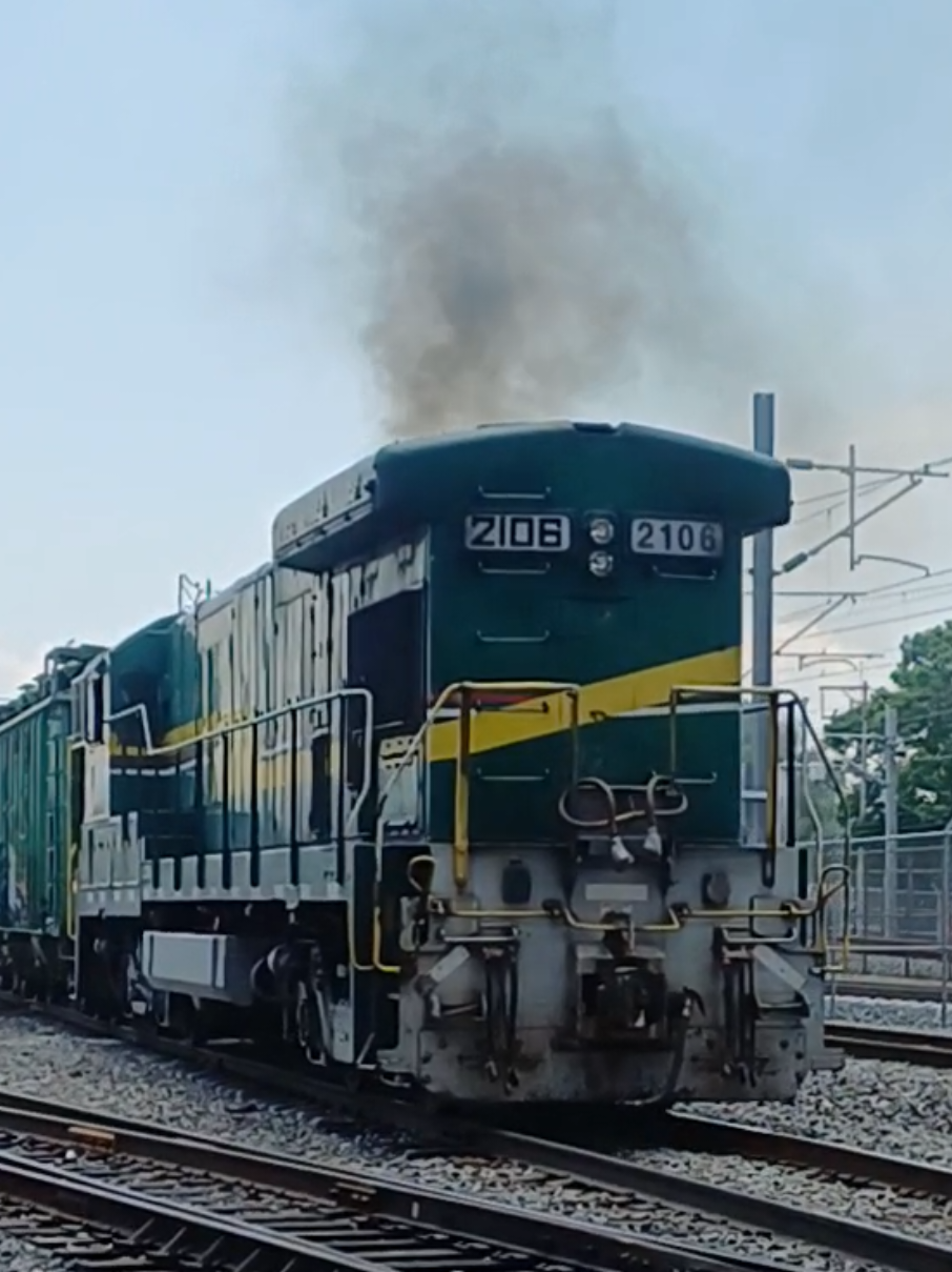 @Ferrocarriles Andy.