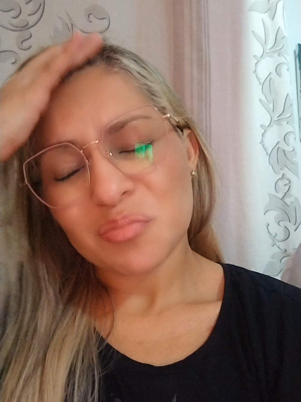 @valsarah