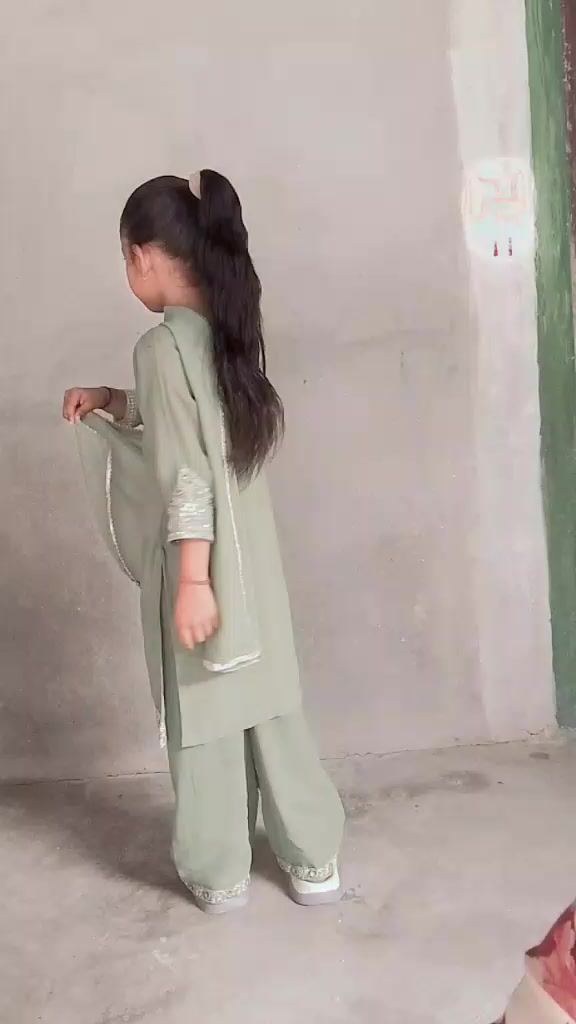 @Khushi