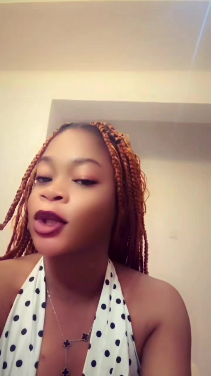 @🌸ELLA🌸