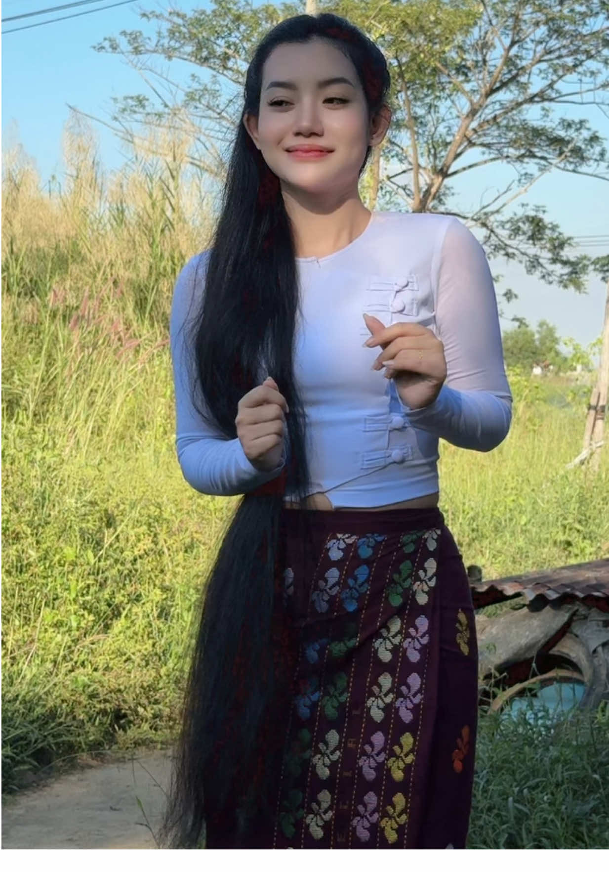 @Myat Noe San