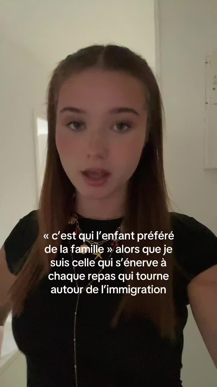 @𝑅𝑜𝓂𝓎’☭