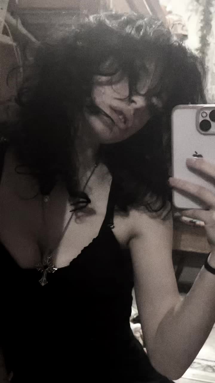 @Mika 🦋