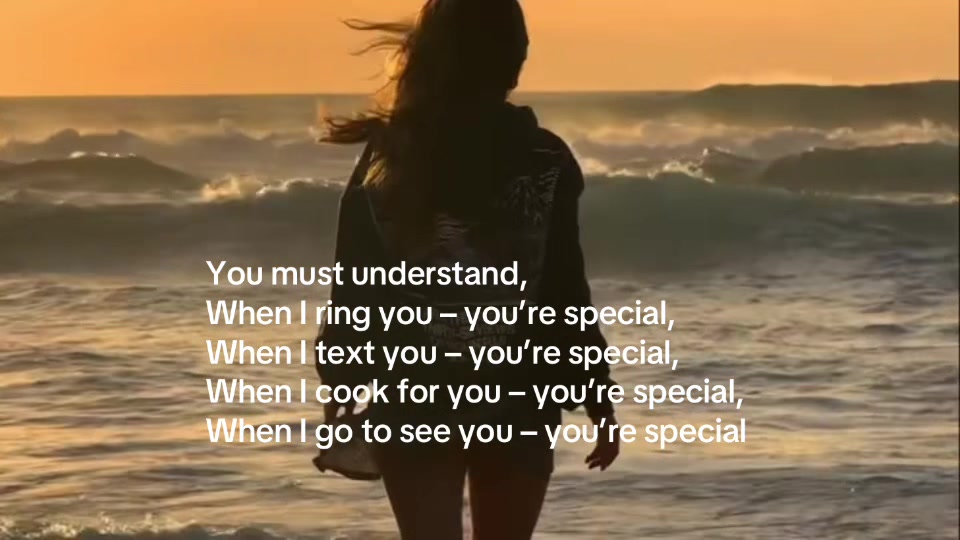 @𝒱