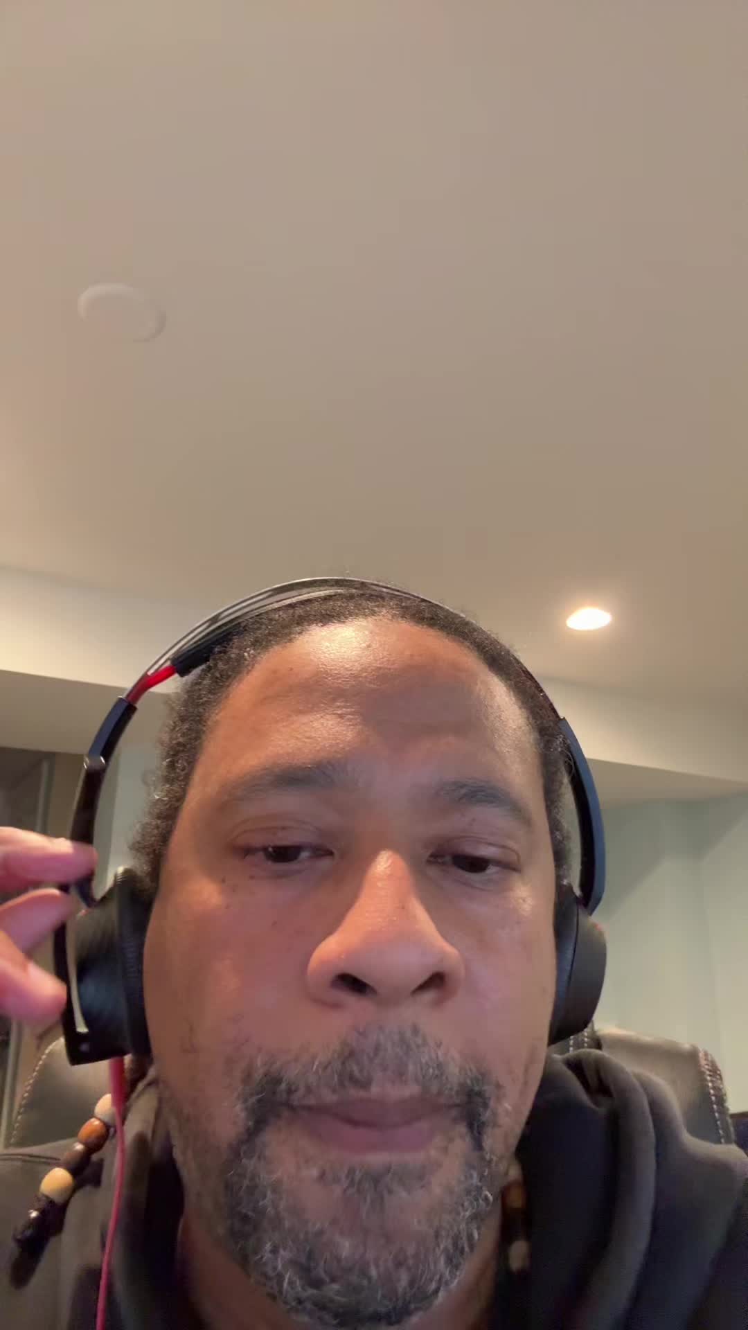 @Nostrildamus