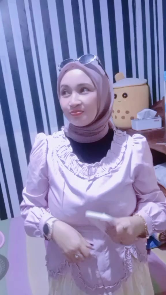 @Ernienyta02