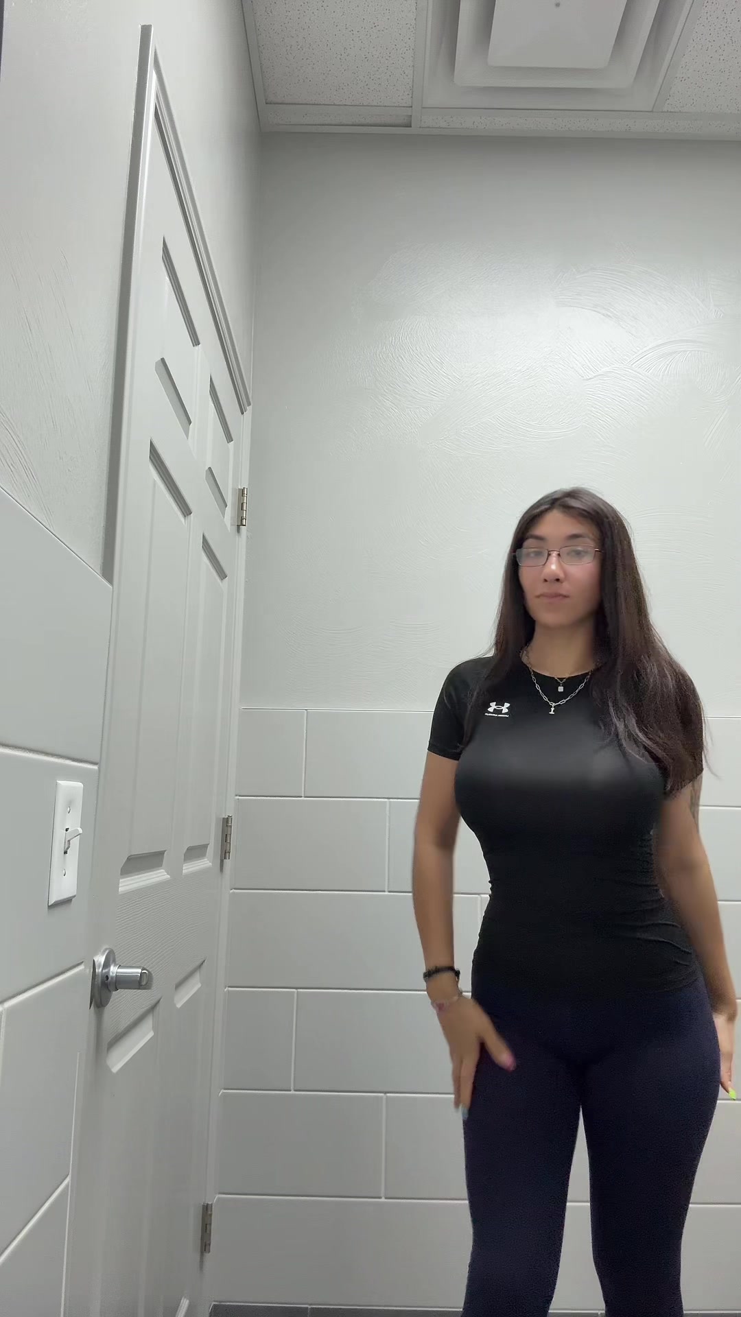 @justcallmeesme