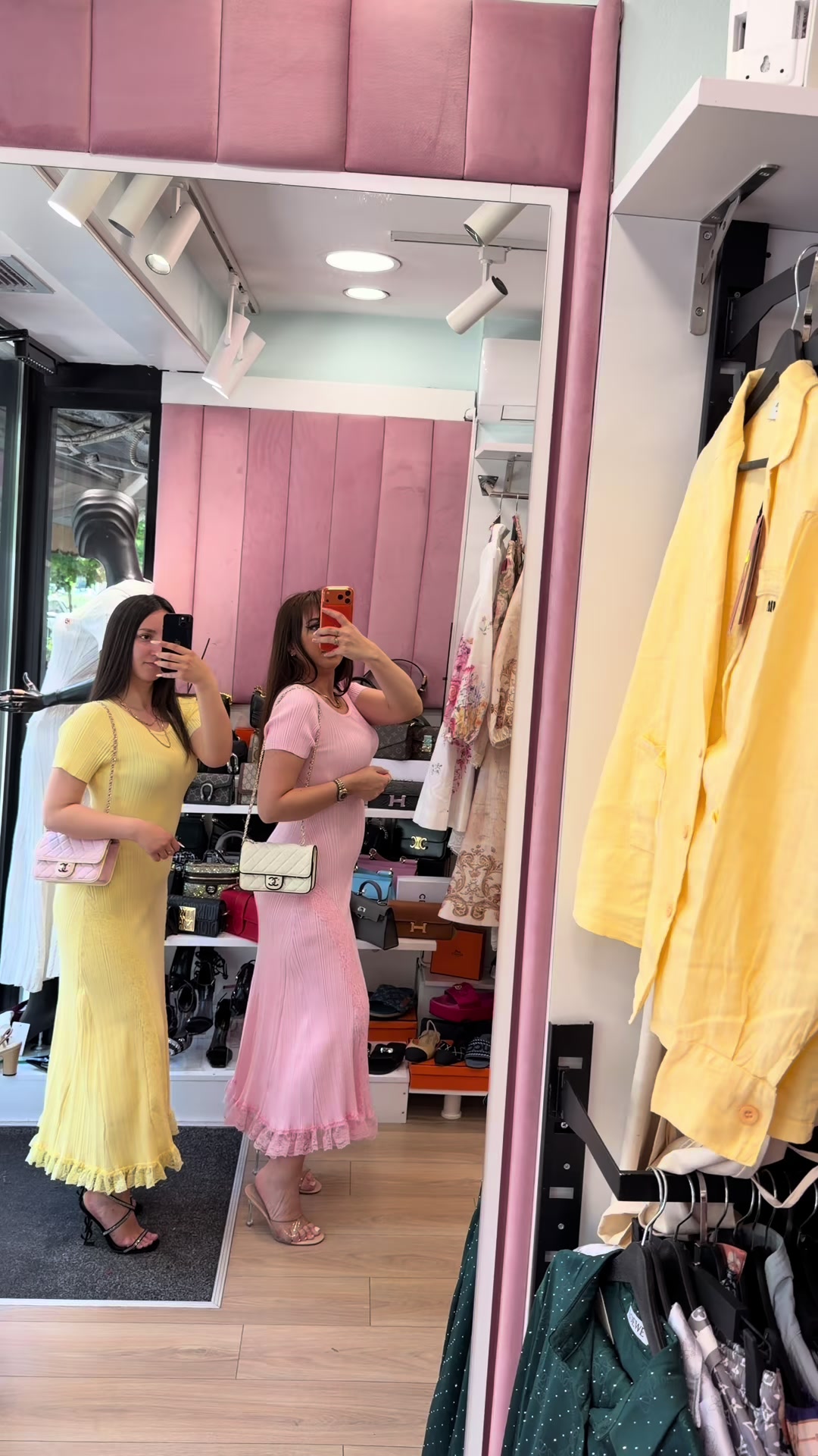 @boutique.jasmine3
