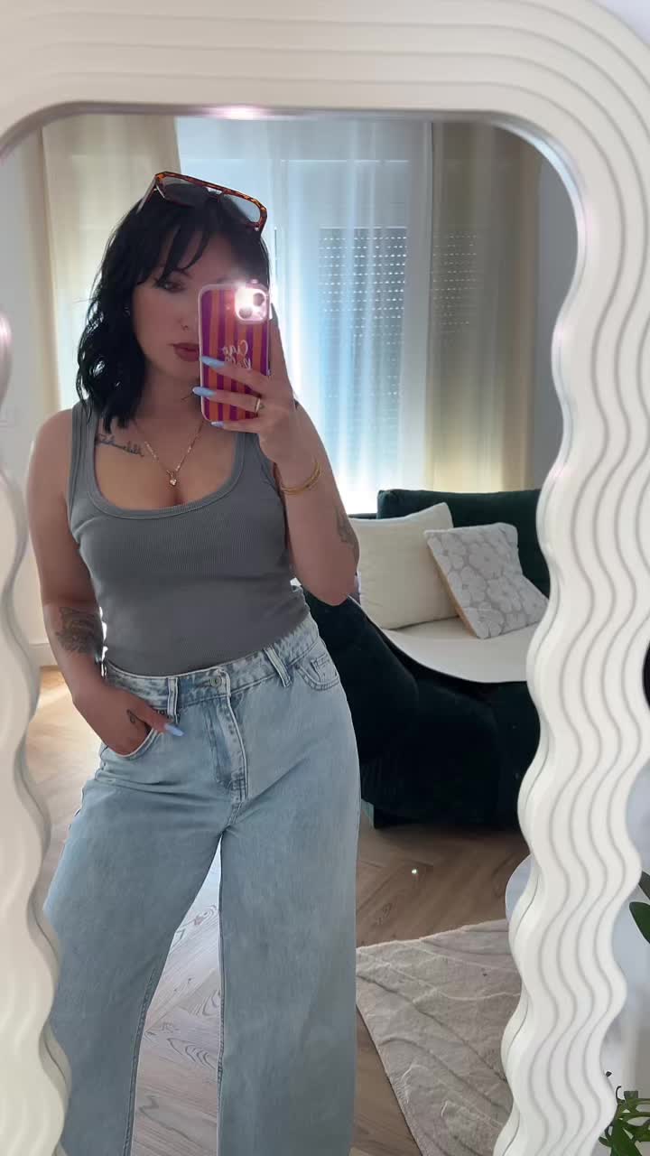 @LediSlobi