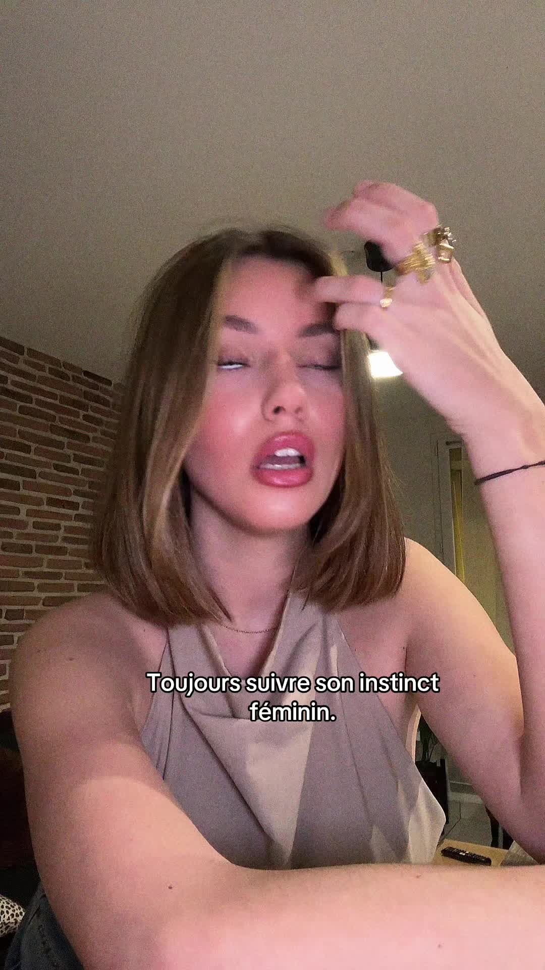@Laura Tnnr