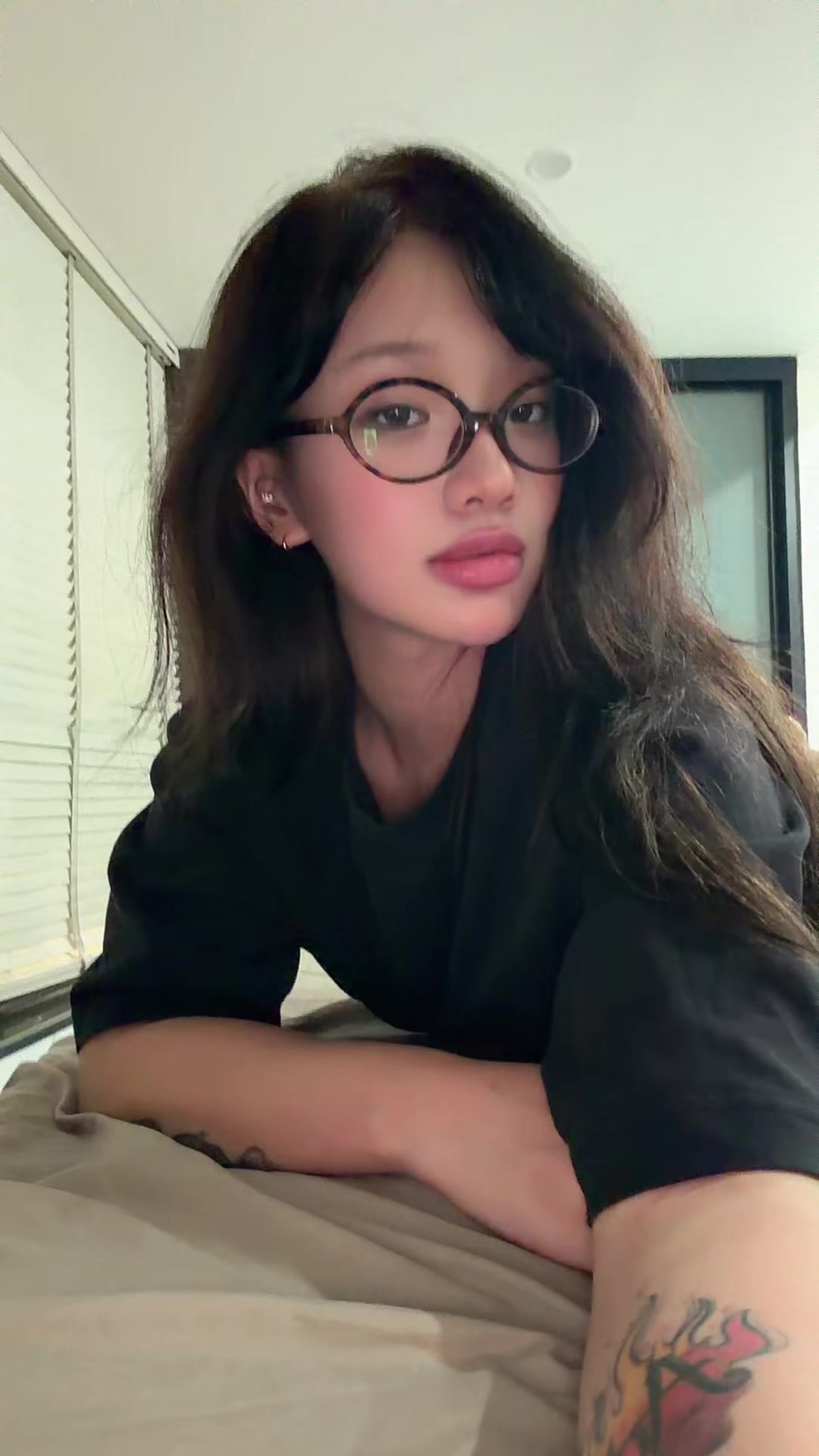 @Em Meo Cà Chua