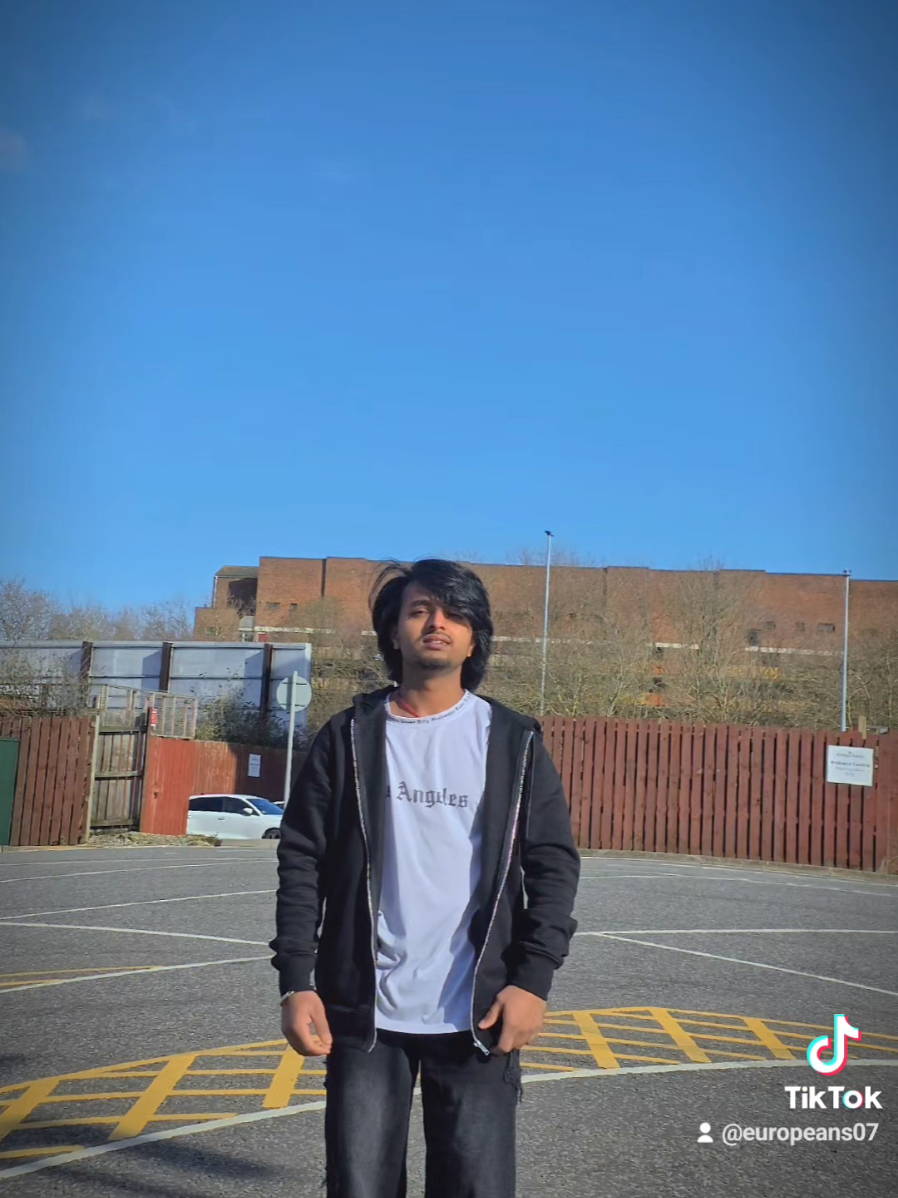@रञ्जन साह 🎀🇬🇧