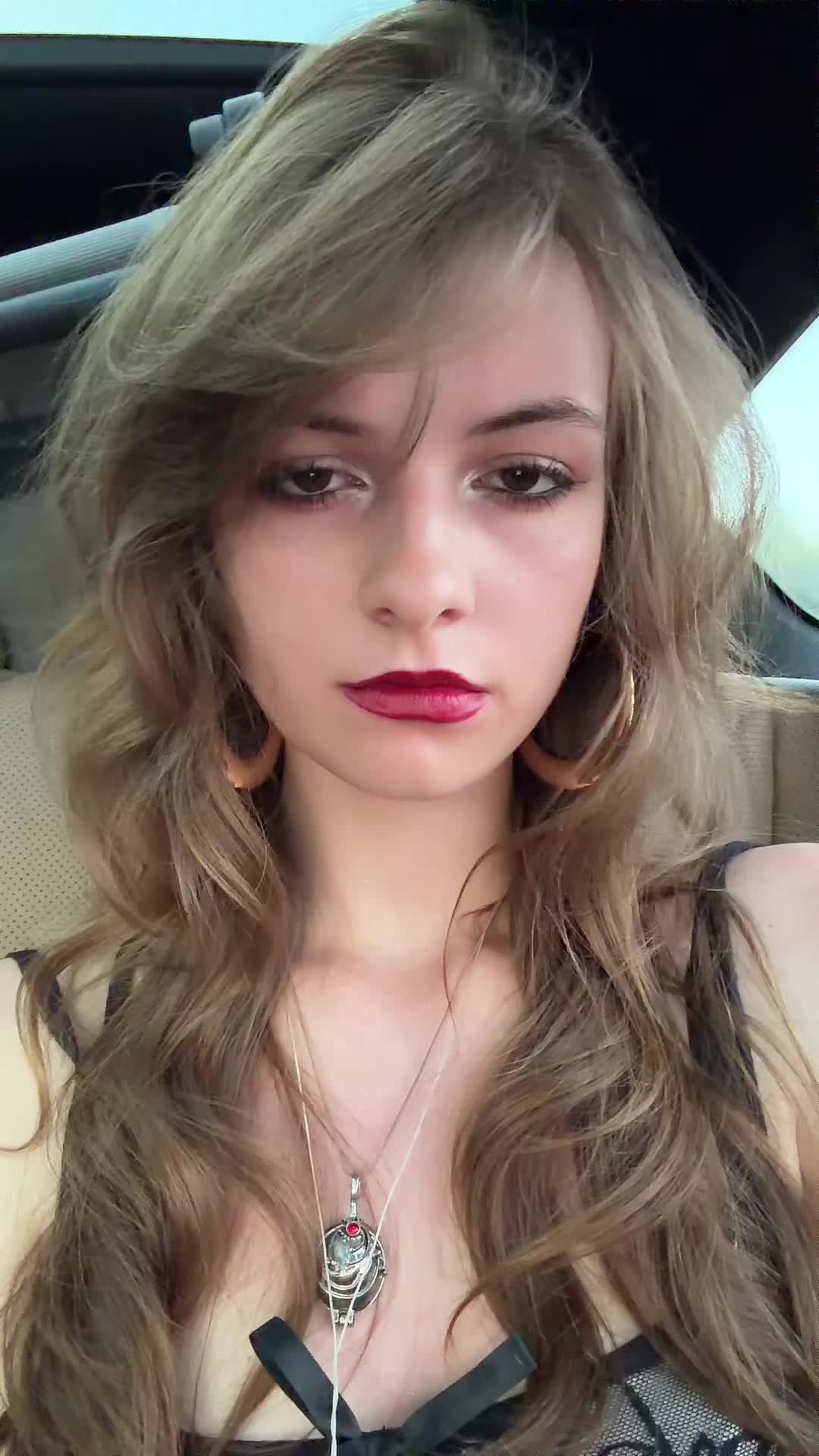 @Анастасија🇷🇸