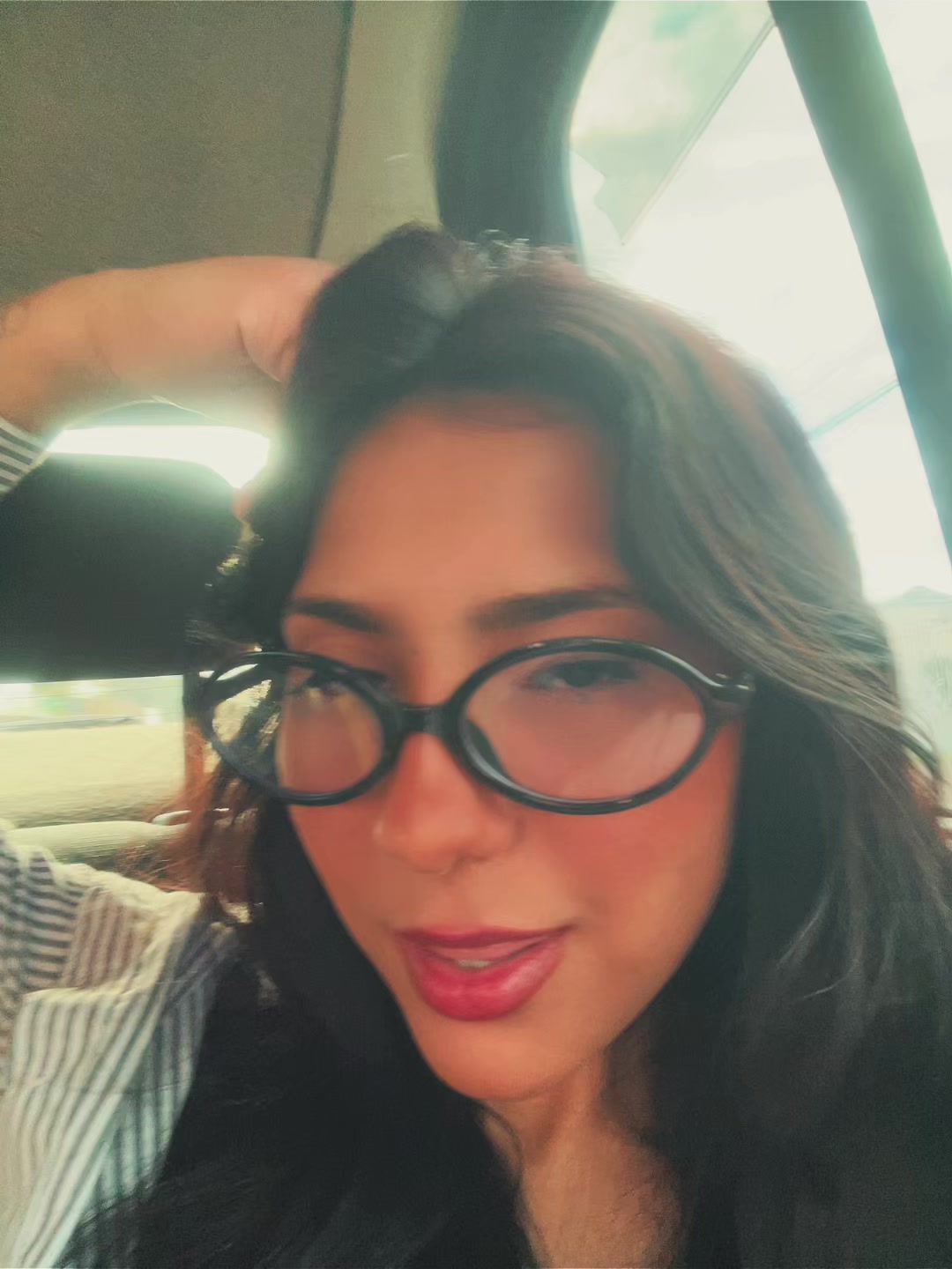 @_rayanemm