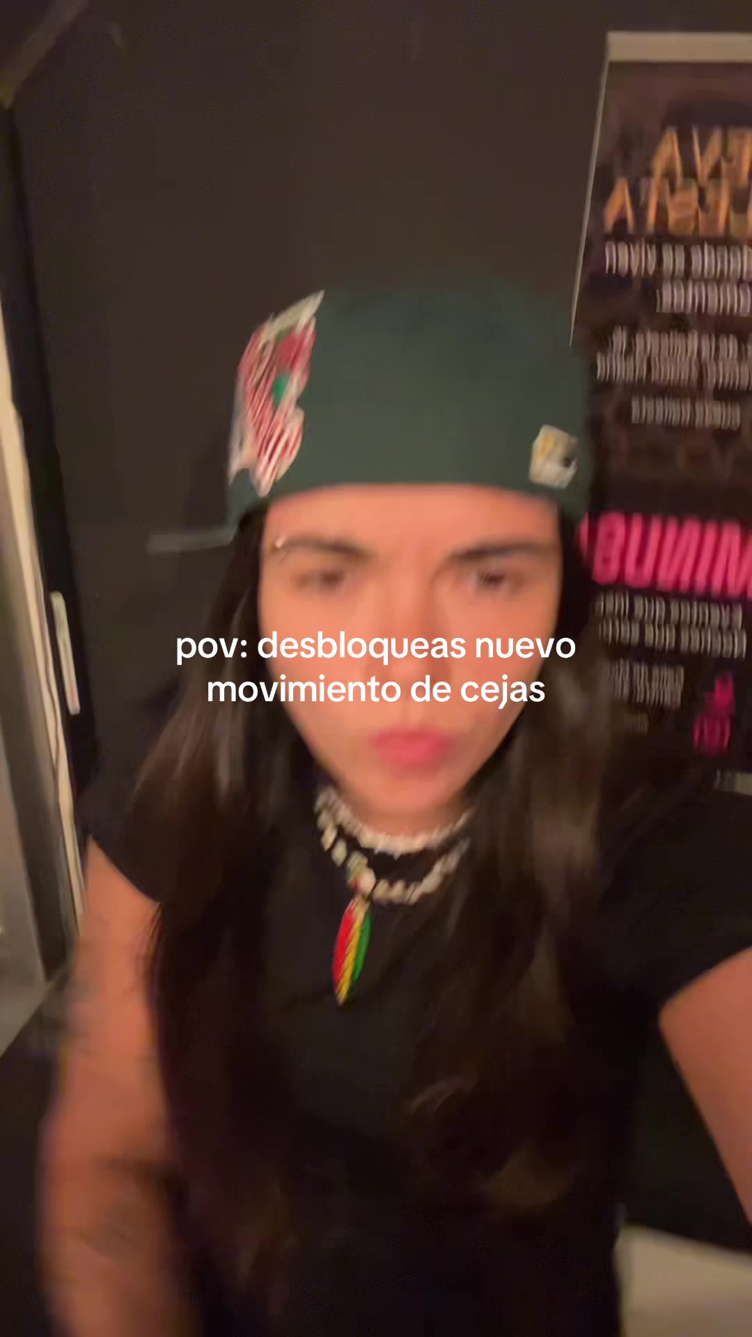 @lola