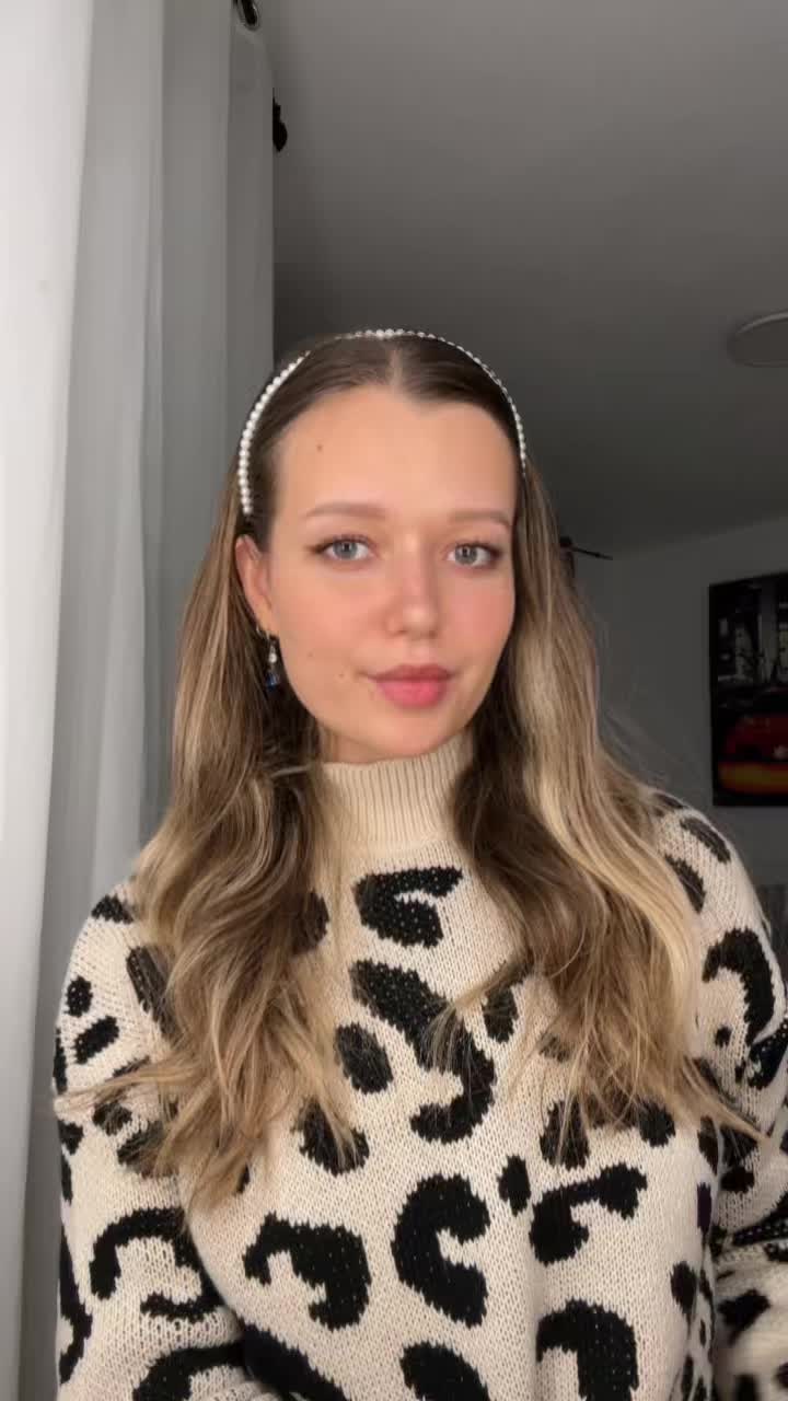 @Ella