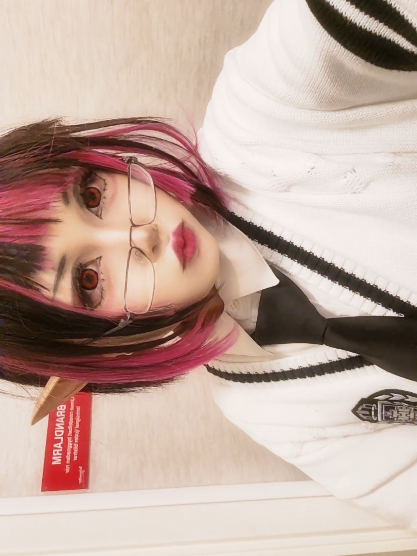 @dolltofu