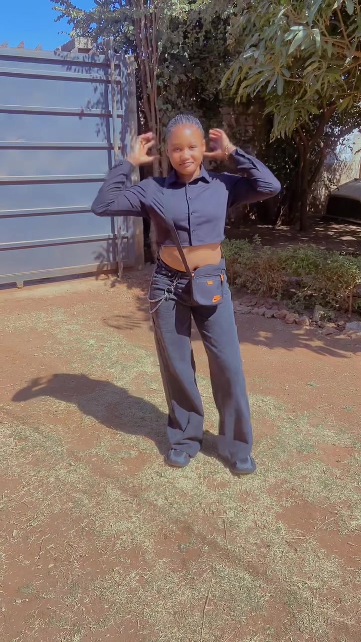 @beckyphiri2301