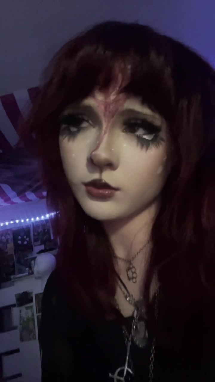 @ᛑᛗᛛ Soph 🦇