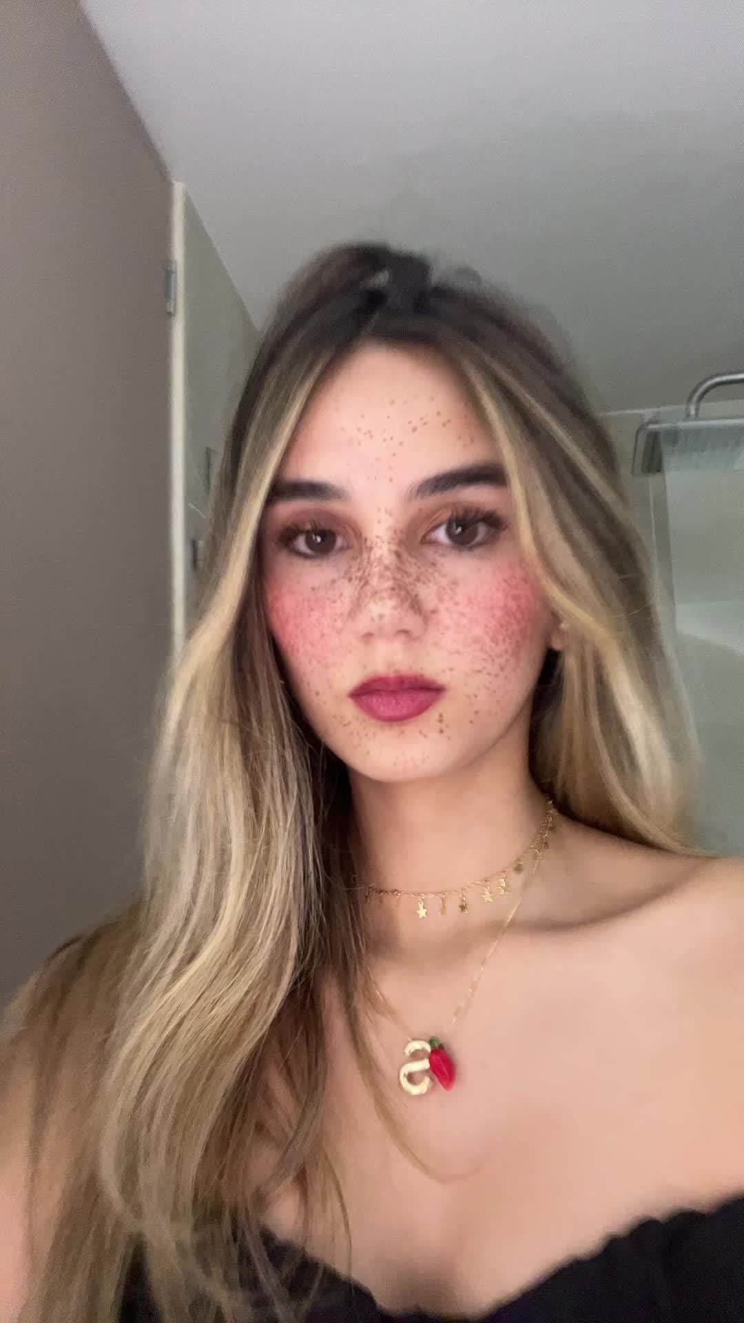 @Saris Gutierrez💓