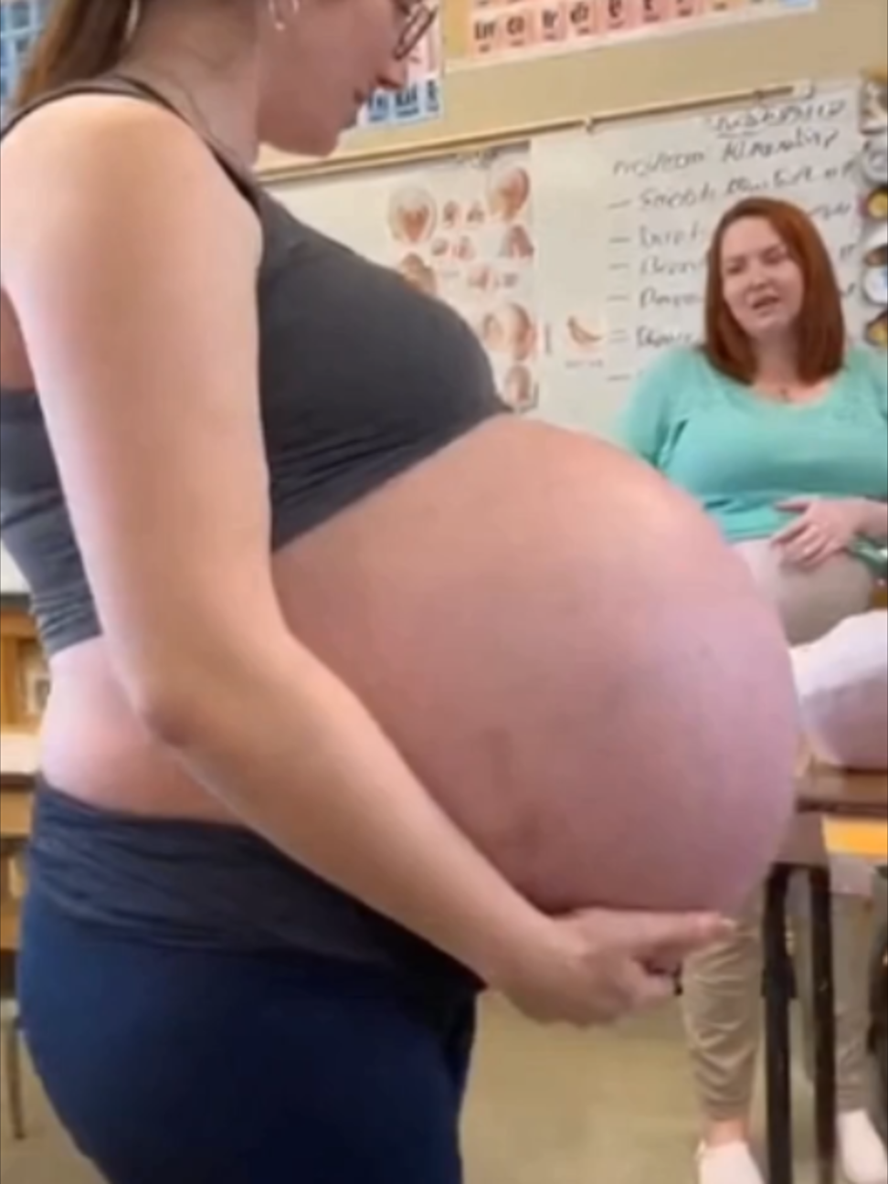 @Pregnant Teacher