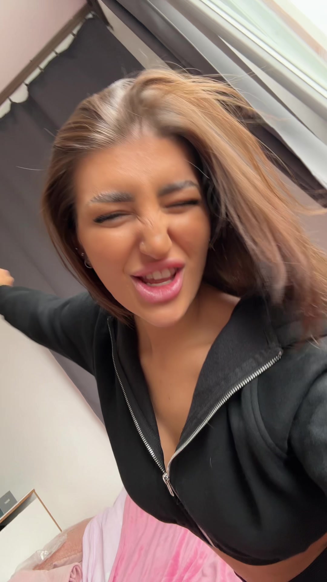 @N&aacute;t&aacute;li🦋