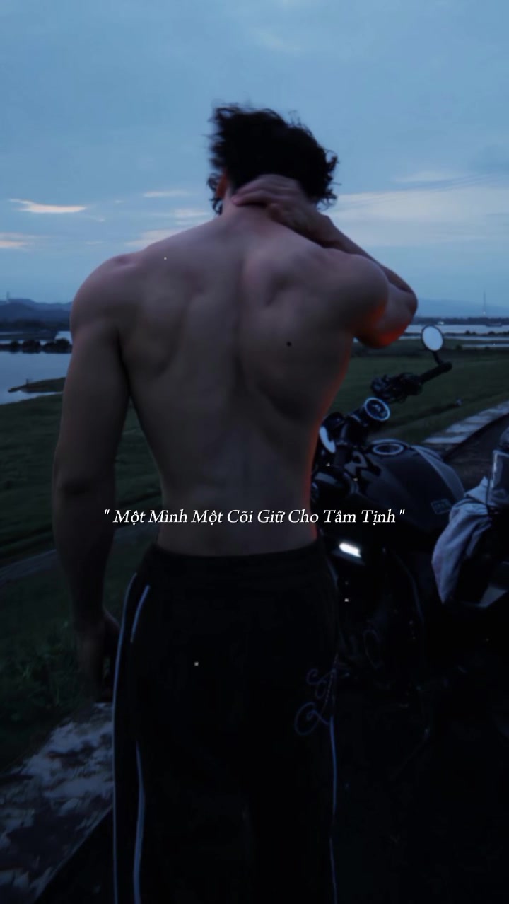 @Trai đẹp chỉ để ngắm
