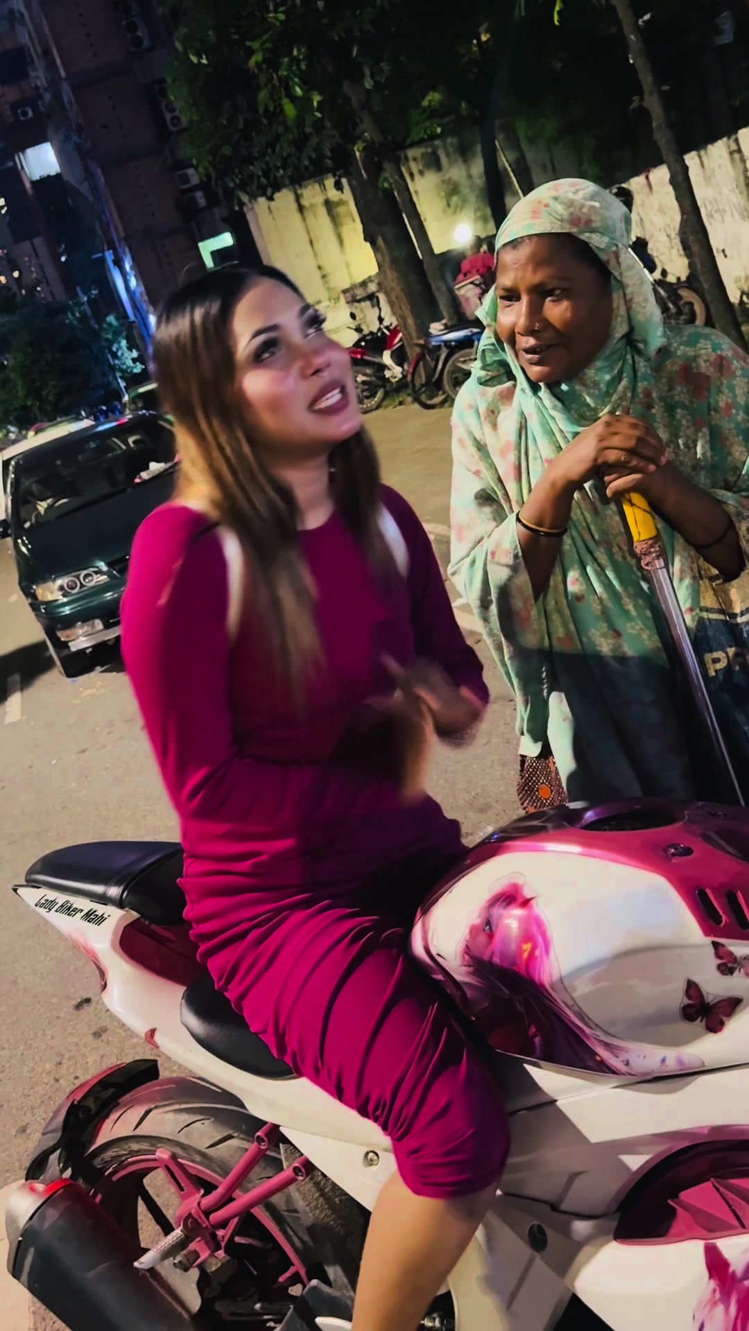 @Lady Biker Mahi
