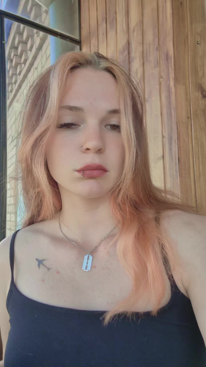 @Elisavetæ