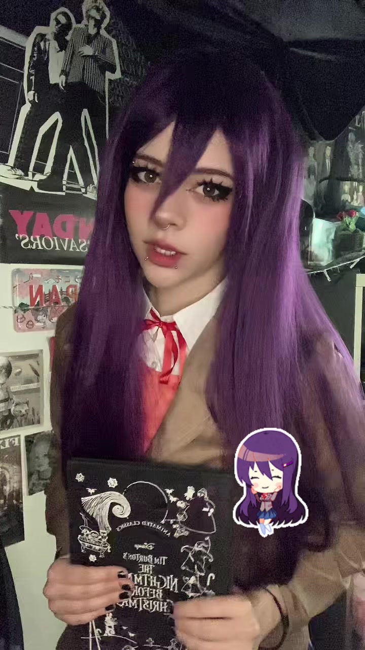 @Lilaloopsy