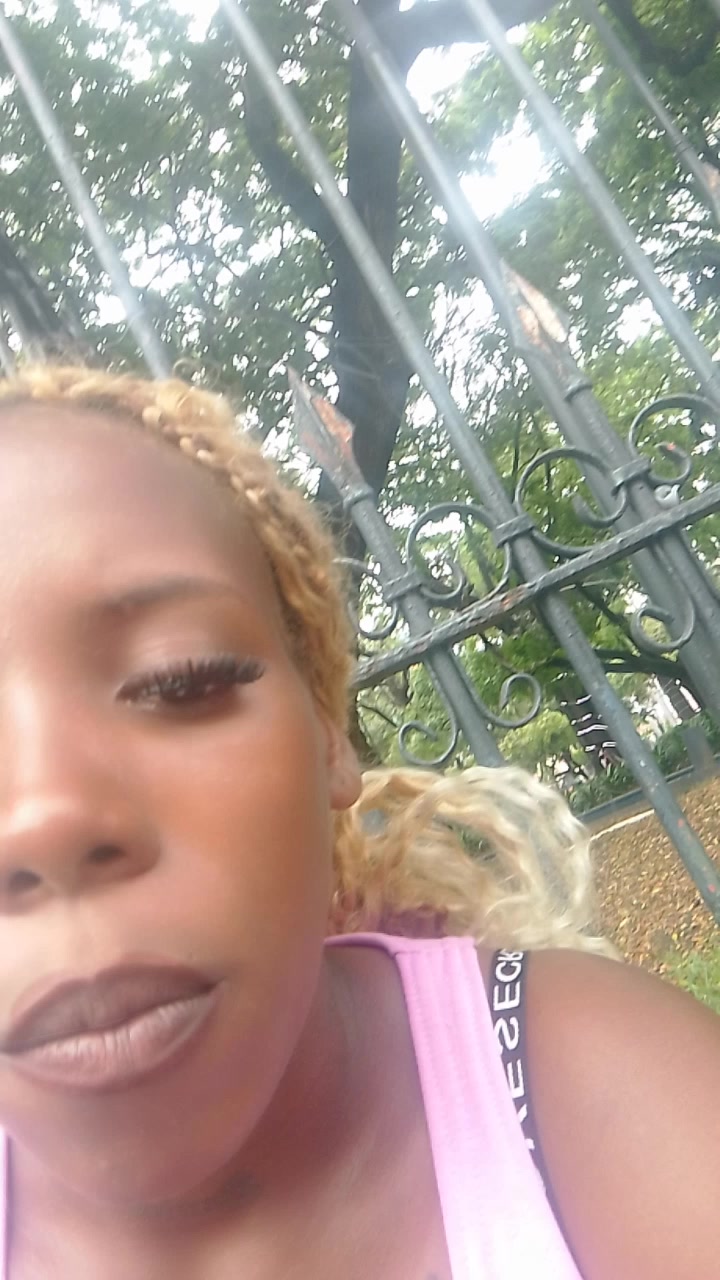 @gloria
