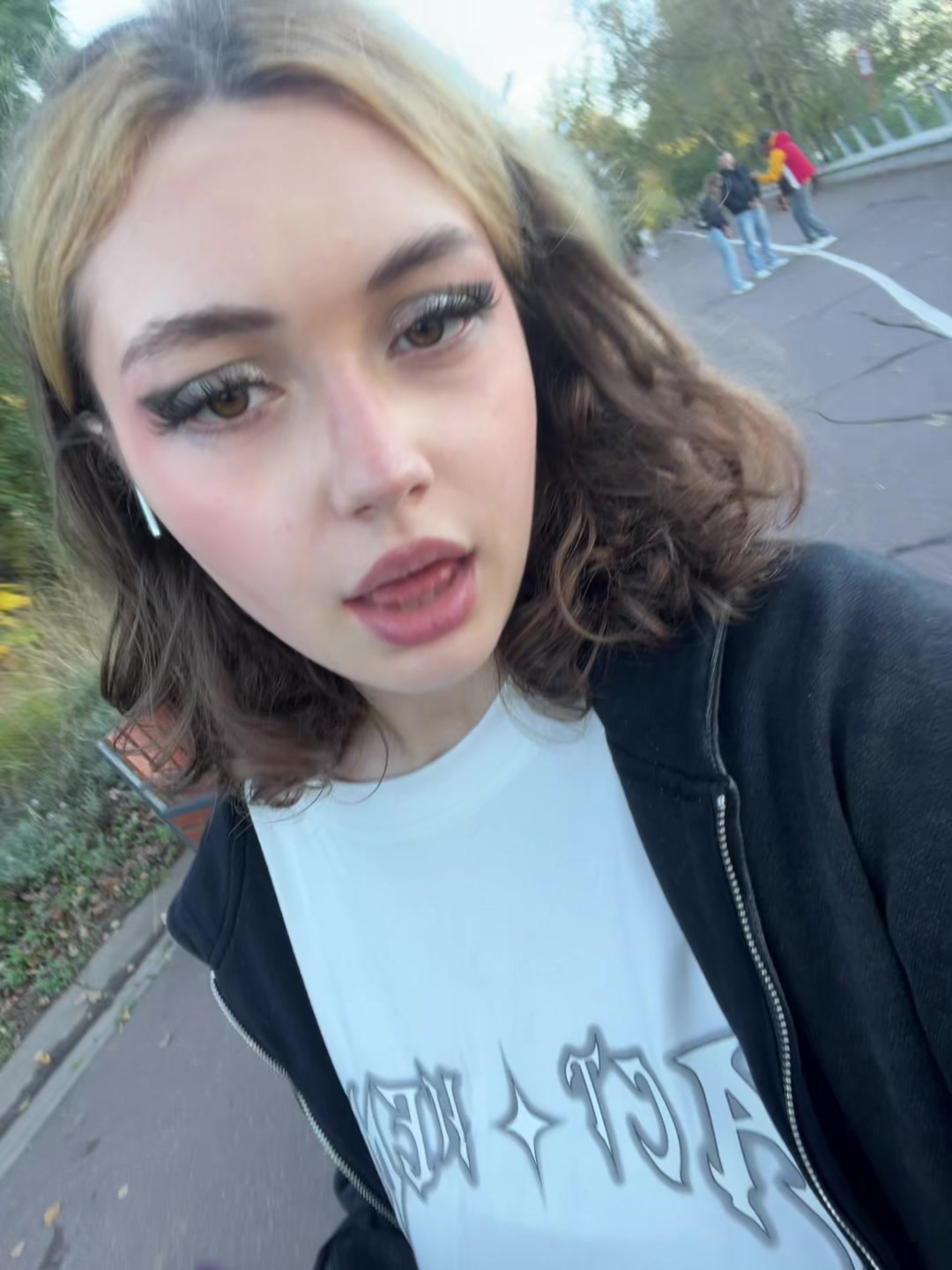 @Laitss