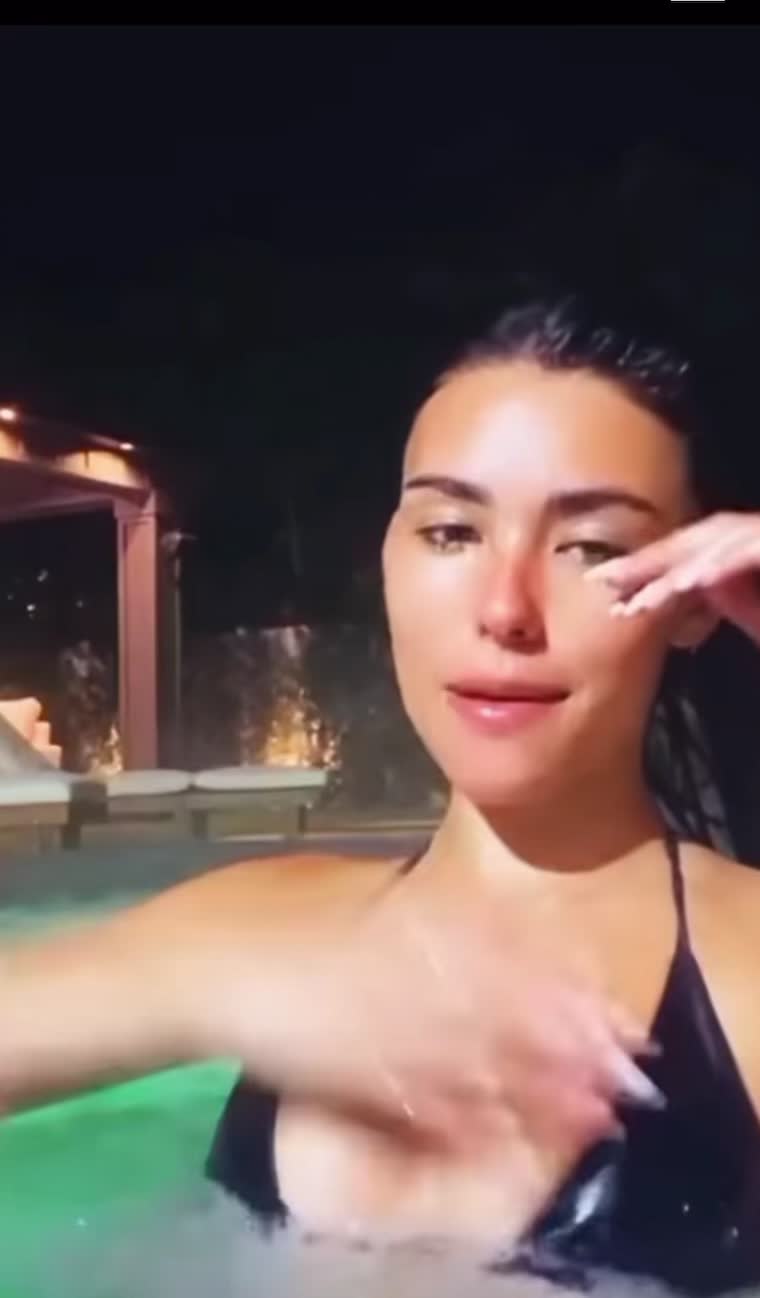 @️DM4_V2