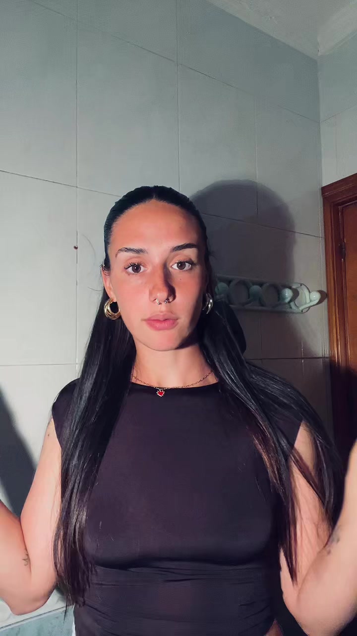 @Luu🥀
