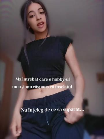 @𝑹𝒆𝒃𝒆𝒄𝒂𝒂👻💋