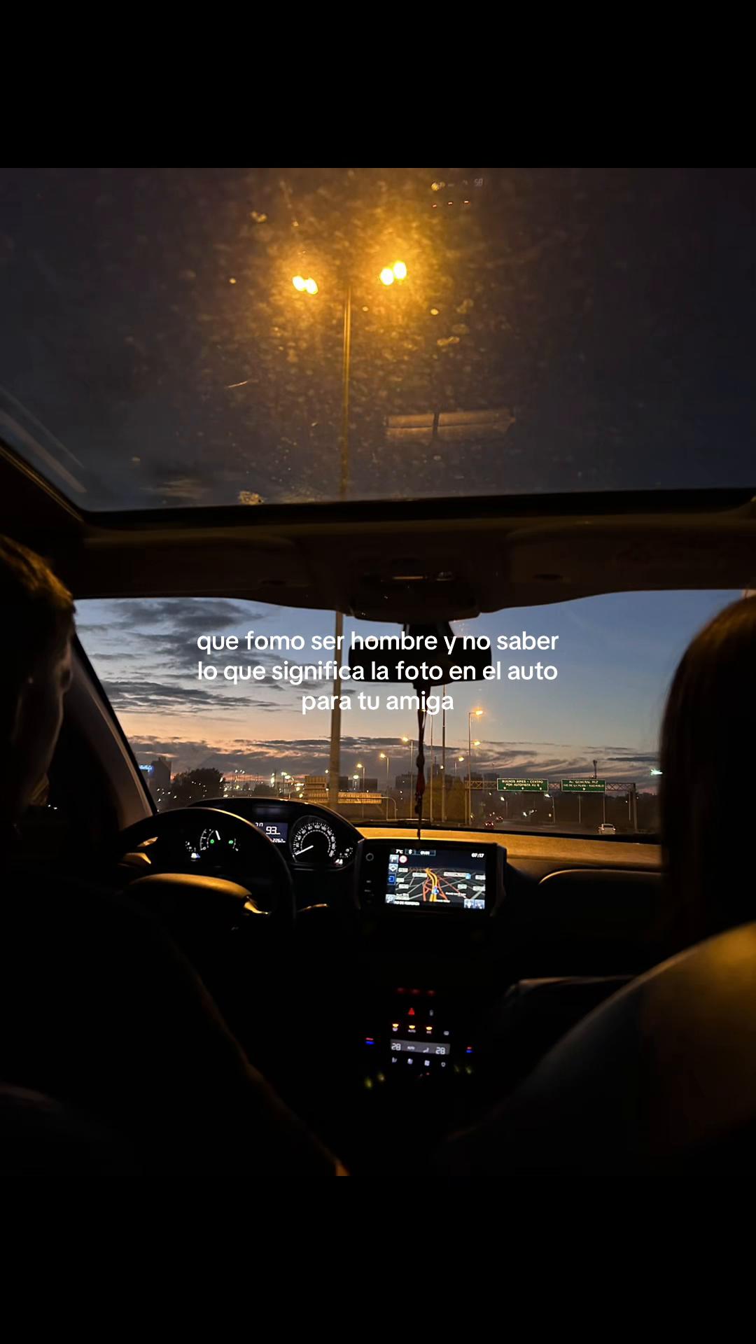 @lola