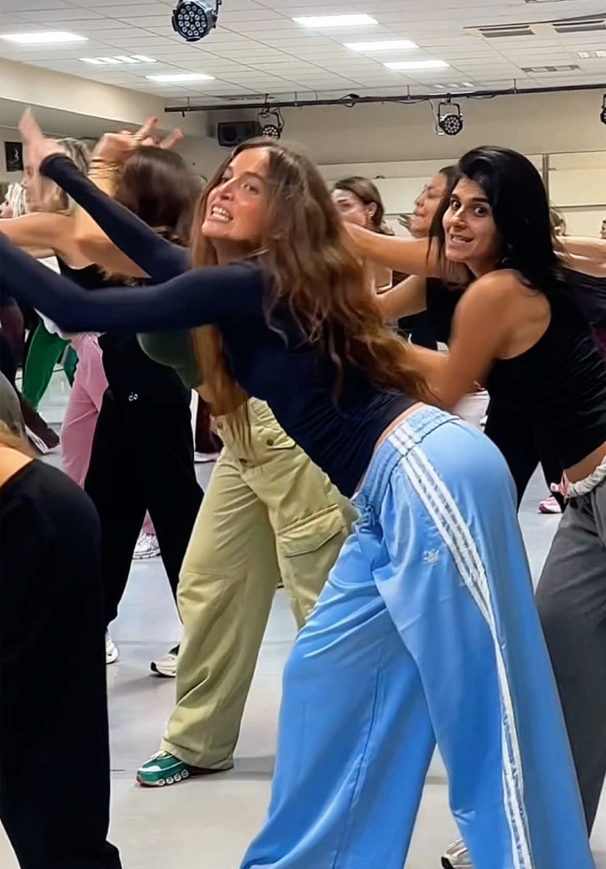 @BIBANNA